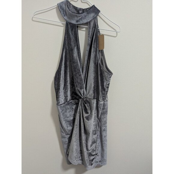 New Love Gray Velvet Halter Top Twist Short Back Zip Romper Women's Size Large - Picture 1 of 7